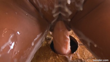 Taking A Pearl Necklace To The Extreme! Screencap 50 on www.sinx.com