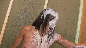 Taking A Pearl Necklace To The Extreme! Screencap 76 on www.sinx.com