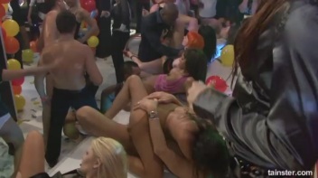 Gash Gamblers Part 3 - Main Edit Screencap 28 on www.sinx.com