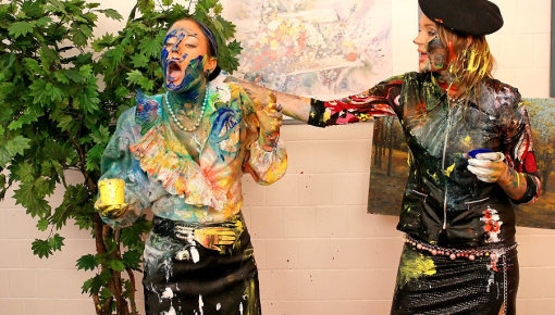 Latest deal - Time To Get Dirty With Finger Paints!