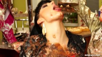 Photo Shoots and Bakeries, The Perfect Mix Screencap 56 on www.sinx.com