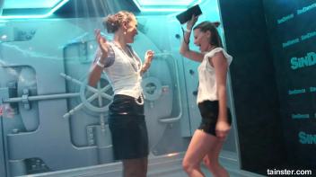 Dirty Wet Dancing Screencap 22 on www.sinx.com