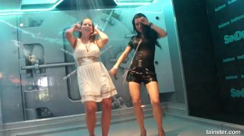 Dirty Wet Dancing Screencap 3 on www.sinx.com