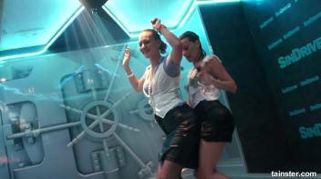 Dirty Wet Dancing Screencap 30 on www.sinx.com