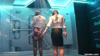 Dirty Wet Dancing Screencap 43 on www.sinx.com