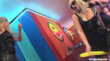 Bikini Beach Balls Part 4 - Cam 4 Screencap 115 on www.sinx.com