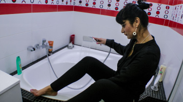 Latest deal - Showering Seductress