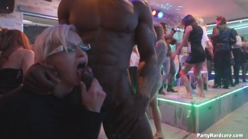 Party Hardcore Gone Crazy Vol. 31 Part 6 - Main Edit Screencap 19 on www.sinx.com