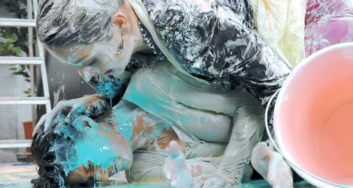 Paint Misbehavin on www.sinx.com