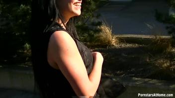 Busted Blowjob! Screencap 12 on www.sinx.com