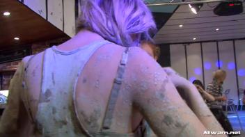 How Real Women Battle In The Mud Screencap 112 on www.sinx.com