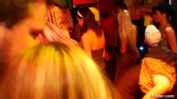 Pussy Casino Part 1 - Cam 2 Screencap 78 on www.sinx.com