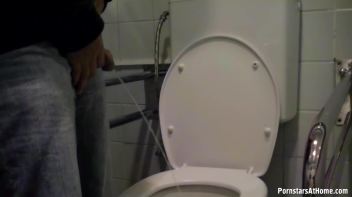 Shopping For Cock Screencap 15 on www.sinx.com