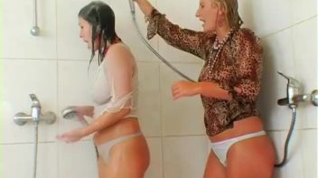 Chick Needs a Cold Shower! Screencap 67 on www.sinx.com