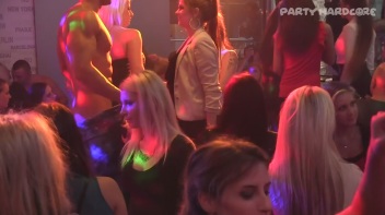 Party Hardcore Gone Crazy Vol. 15 Part 4 - Cam 2 Screencap 99 on www.sinx.com