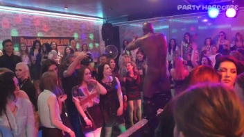 Party Hardcore Gone Crazy Vol. 27 Part 2 - Cam 2 Screencap 108 on www.sinx.com