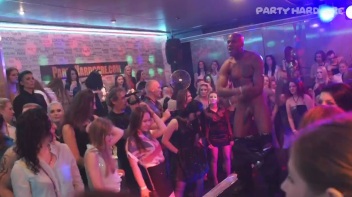 Party Hardcore Gone Crazy Vol. 27 Part 2 - Cam 2 Screencap 110 on www.sinx.com