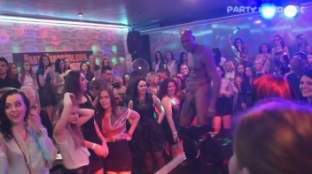 Party Hardcore Gone Crazy Vol. 27 Part 2 - Cam 2 Screencap 112 on www.sinx.com