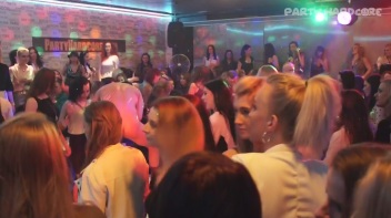 Party Hardcore Gone Crazy Vol. 27 Part 2 - Cam 2 Screencap 30 on www.sinx.com