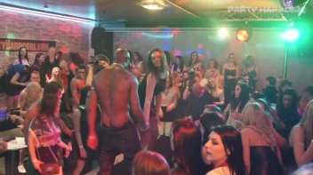 Party Hardcore Gone Crazy Vol. 27 Part 2 - Cam 2 Screencap 78 on www.sinx.com