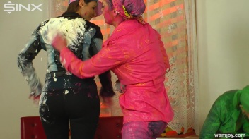 Cream Covered Cuties Look Good Enough To Eat! Screencap 23 on www.sinx.com