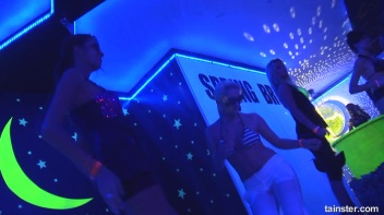 Spring Break Blow-Out Part 4 - Cam 4 Screencap 94 on www.sinx.com