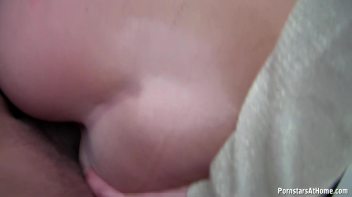 DickSuck Car Wash Screencap 52 on www.sinx.com