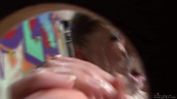 Spray Painter Gets Sprayed Screencap 52 on www.sinx.com