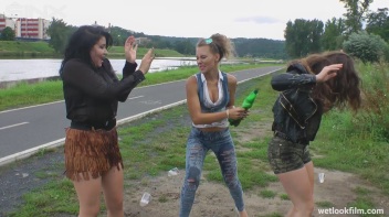 Cute Bitches Brawl In The Water - Cam 2 Screencap 24 on www.sinx.com