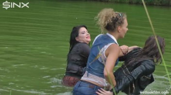 Cute Bitches Brawl In The Water - Cam 2 Screencap 36 on www.sinx.com