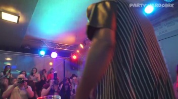 Party Hardcore Gone Crazy Vol. 27 Part 2 - Cam 4 Screencap 40 on www.sinx.com