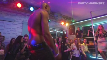 Party Hardcore Gone Crazy Vol. 27 Part 2 - Cam 4 Screencap 69 on www.sinx.com