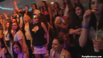 Party Hardcore Gone Crazy Vol. 11 Part 3 - Cam 4 Screencap 30 on www.sinx.com