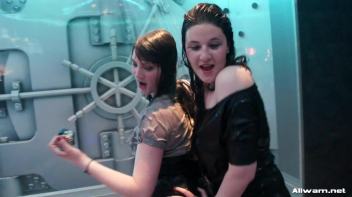 Babes On Wetlook Display Screencap 64 on www.sinx.com