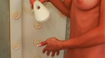 Virus Vellons Naked In The Shower Screencap 16 on www.sinx.com