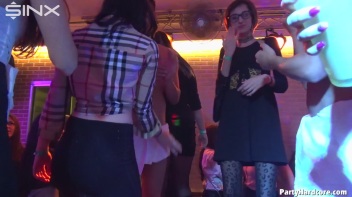 Party Hardcore Gone Crazy Vol. 43 Part 7 - Cam 1 Screencap 17 on www.sinx.com
