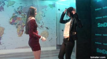 Sensual wet play with hot amateur babes Screencap 51 on www.sinx.com