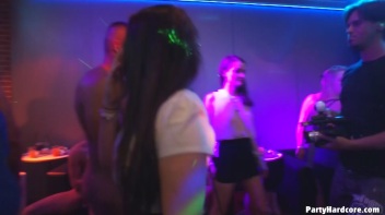 Party Hardcore Gone Crazy Vol. 36 Part 7 - Cam 1 Screencap 27 on www.sinx.com