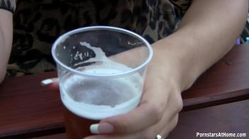 Rihanna Gives Her Man A Hand Screencap 15 on www.sinx.com