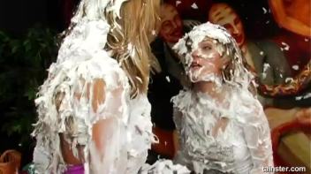 Cafe Cream Fight Screencap 56 on www.sinx.com