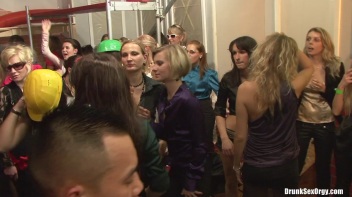 Hard Hat Hos Part 3 - Cam 3 Screencap 39 on www.sinx.com