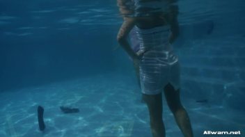You Dropped My Purse In The Pool, Bitch! Screencap 61 on www.sinx.com