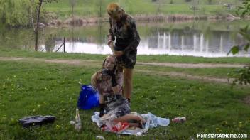 Eurobabes Know How To Have A Picnic Screencap 73 on www.sinx.com