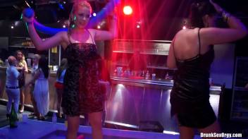 International Summer Lovin' Part 1 - Lesbo Cam Screencap 74 on www.sinx.com