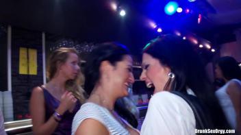 International Summer Lovin' Part 1 - Lesbo Cam Screencap 78 on www.sinx.com