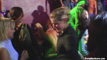 Party Hardcore Vol. 86 Part 1 - Cam 2 Screencap 103 on www.sinx.com