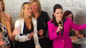 Insane Wet and Messy Mud Match Screencap 14 on www.sinx.com