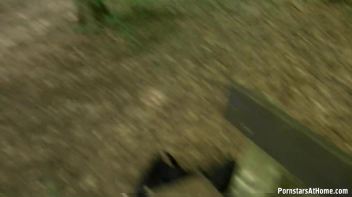 Not Your Mama's Walk Through The Park Screencap 41 on www.sinx.com