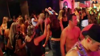 Roadhouse Hos Part 5 - Cam 2 Screencap 34 on www.sinx.com
