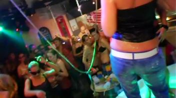 Roadhouse Hos Part 5 - Cam 2 Screencap 82 on www.sinx.com